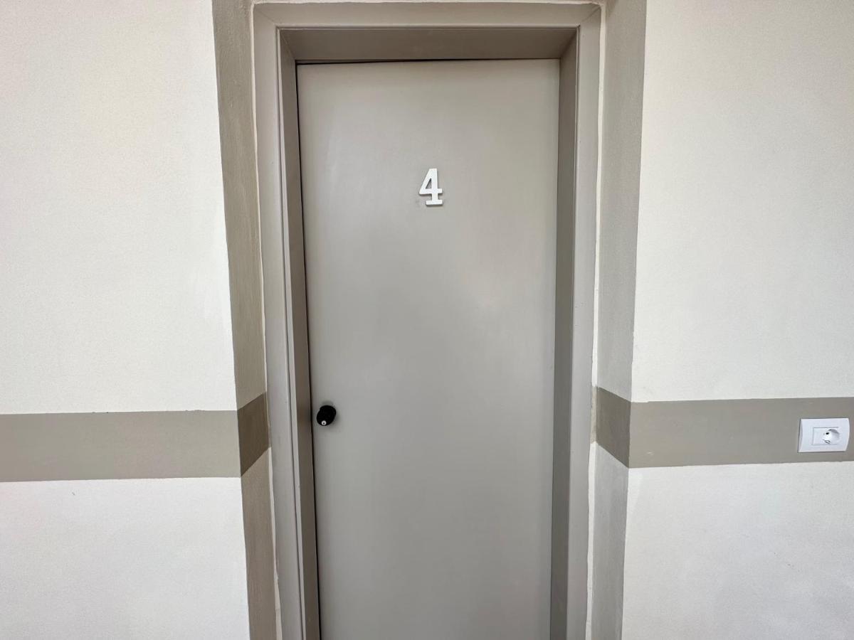 Center Rooms ピアチェンツァ エクステリア 写真