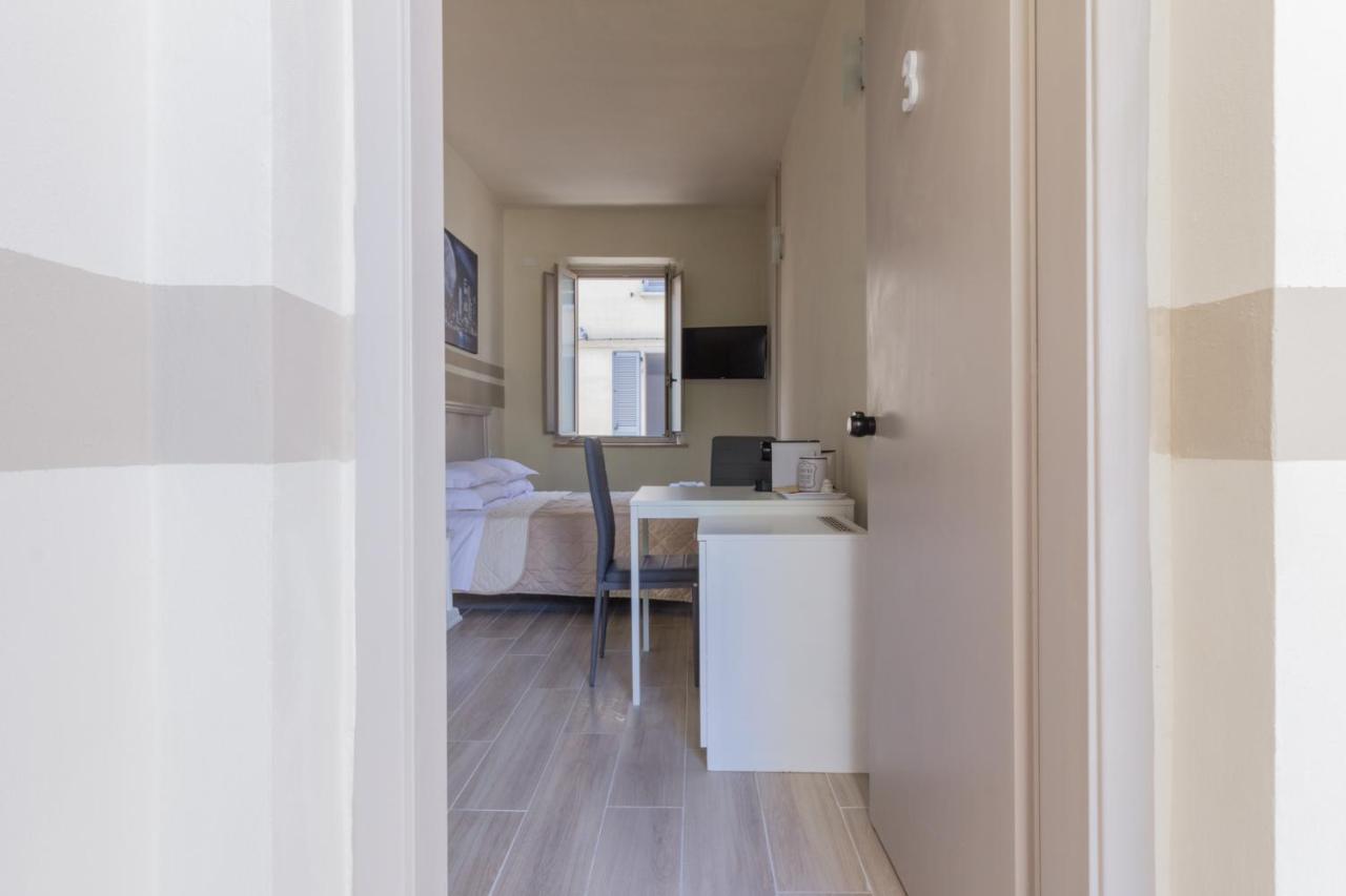 Center Rooms ピアチェンツァ エクステリア 写真