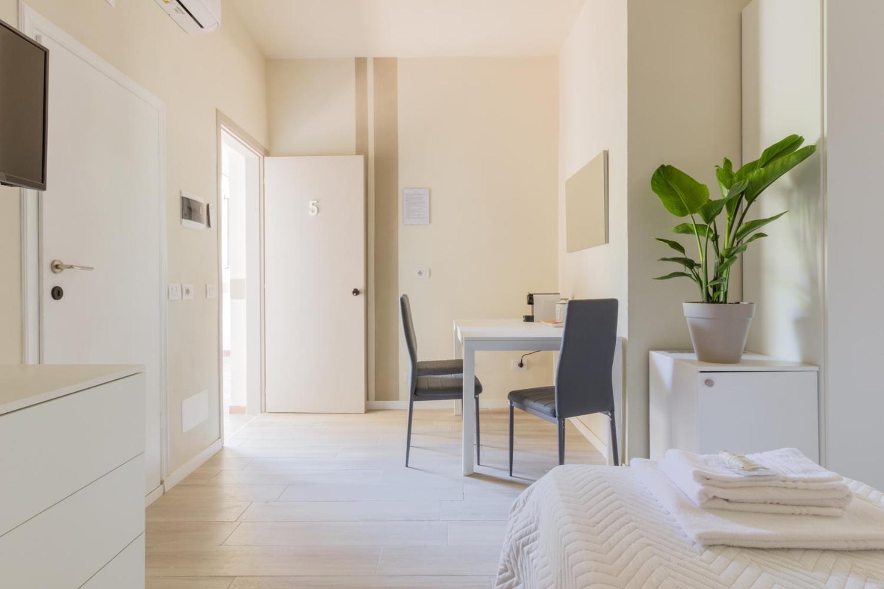 Center Rooms ピアチェンツァ エクステリア 写真